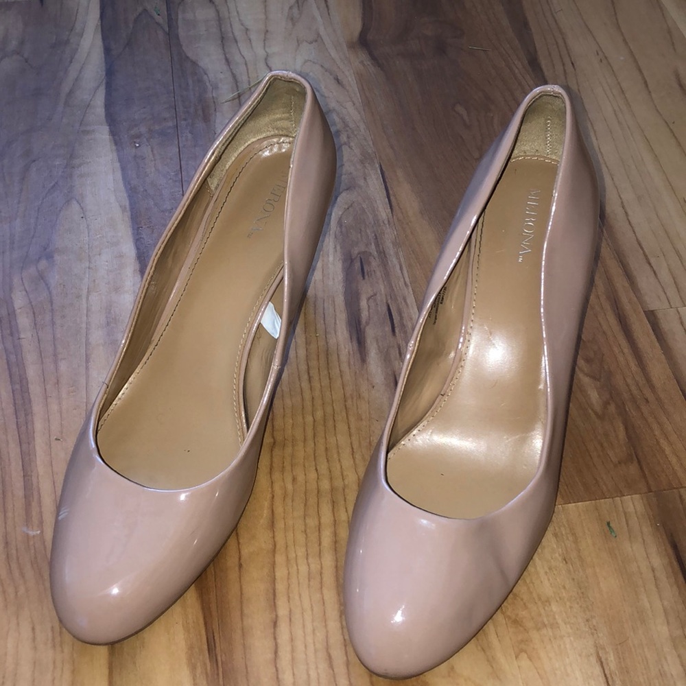 Nude heels